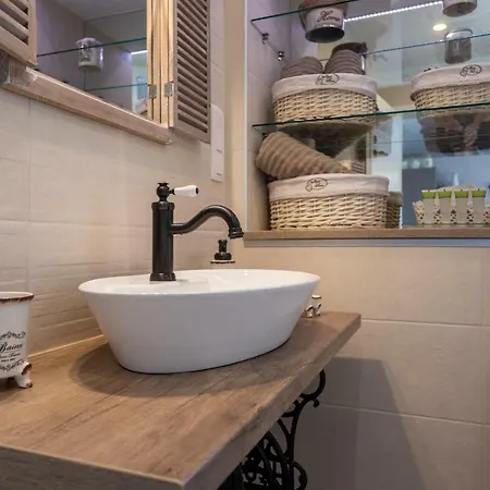 Relax Village Mare * كرك